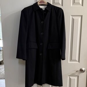 VTG Banana Republic Elegant Black Button-Up Coat